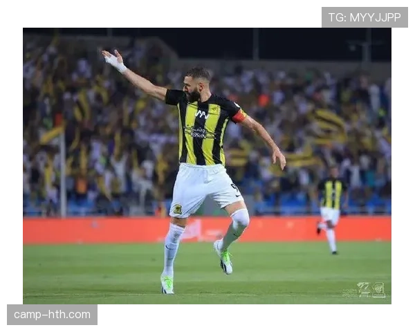 本泽马持续提升禁区能力,助球队赢得关键胜利 本泽马持续提升禁区能力,助球队赢得关键胜利