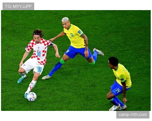 梅西 vs 莫德里奇:进攻组织与终结效率差异 梅西 vs 莫德里奇:进攻组织与终结效率差异