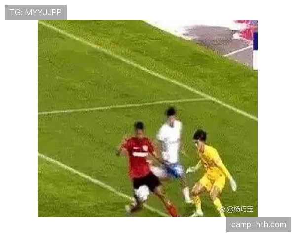 手臂自然张开不算犯规？手球判罚的关键在于“不自然扩大防守面积”